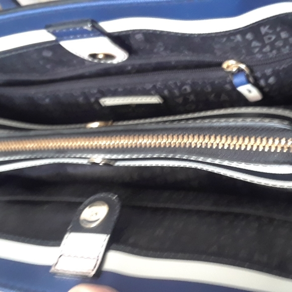 KATE SPADE..EVANGELIE LAUREL WAY..CRUISE STRIPE BAG - Picture 9 of 10